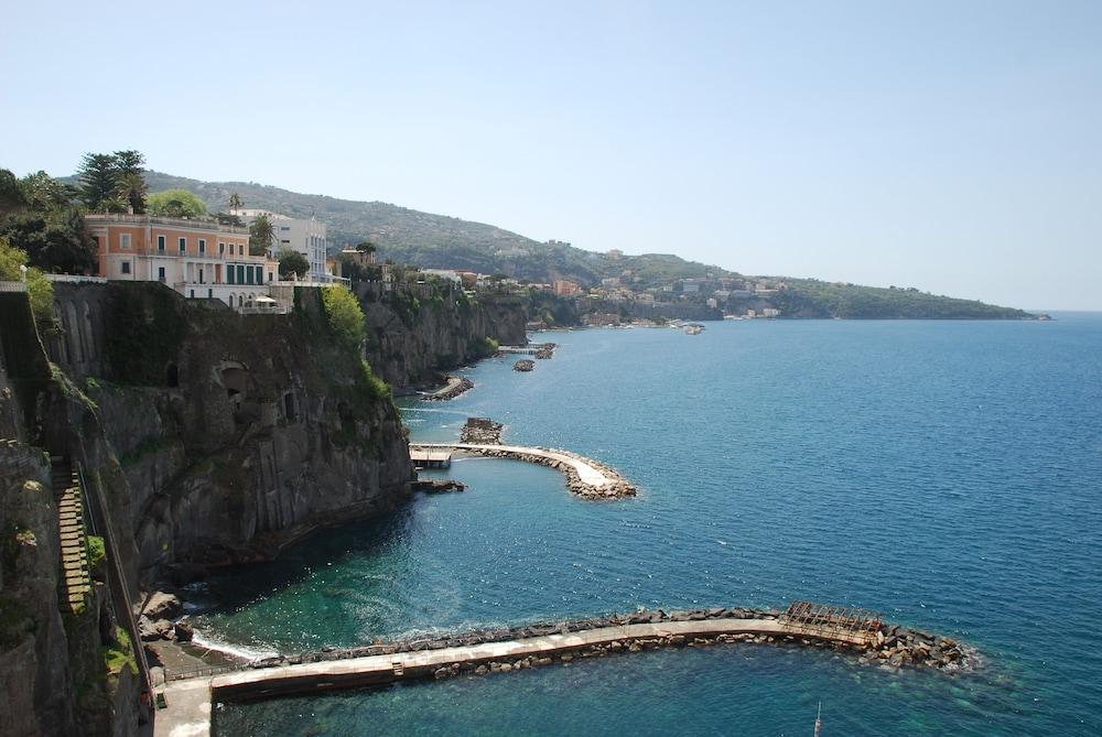 Bed and Breakfast Purple Sant'Agnello Exterior foto
